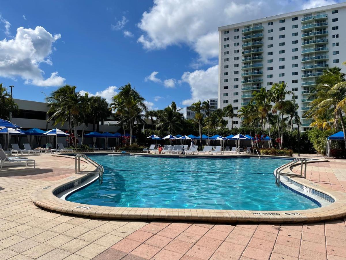 Sunny Isles Comfor Apartments Ocean Reserve Маямі-Біч Екстер'єр фото